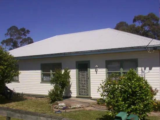 22 Macrae Street, Bairnsdale, Vic 3875