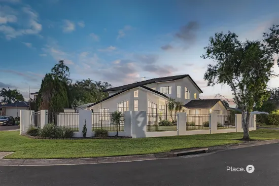 22 Mahogany Drive, Albany Creek, Qld 4035