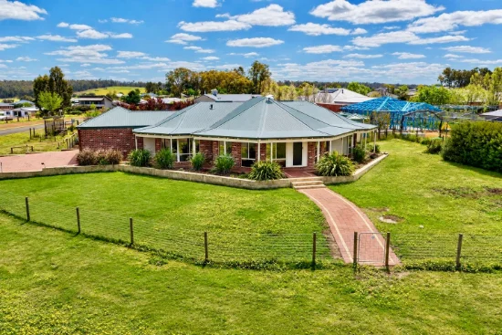 22 Manor Ridge, Bridgetown WA 6255-Image