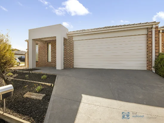 22 Maple Edge Way, Brookfield, Vic 3338 - For Rent