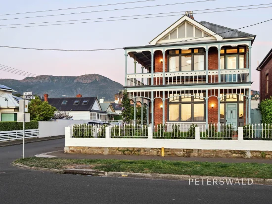22 Marieville Esplanade, Sandy Bay, Tas 7005