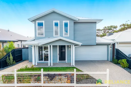 22 Moolort Crescent, Eynesbury, Vic 3338