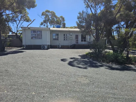 22 Nickeltown Crescent, Kambalda East, WA 6442