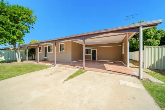 22 Old Airport Drive, Emerald, Qld 4720