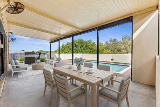 22 Pago Terrace, Pacific Pines, Qld 4211