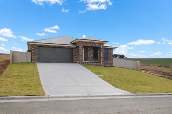 22 Parry Street, Kelso, NSW 2795