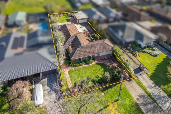 22 Pasley Street, Sunbury, Vic 3429