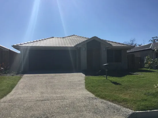 22 Percy Earl Crescent, Pimpama, Qld 4209