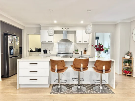22 Praline Street, Manor Lakes, Vic 3024-Image