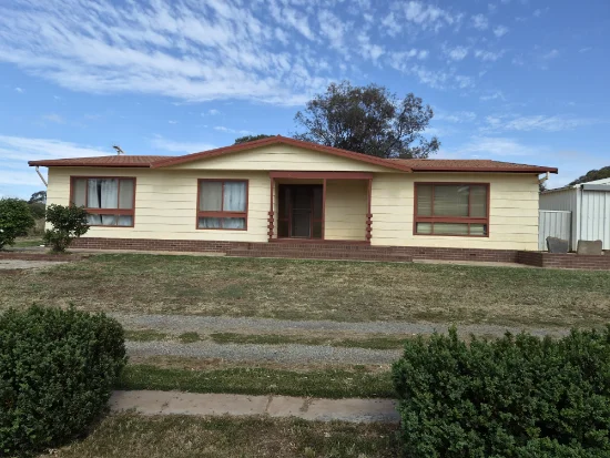22 Railway Street, Peterborough, SA 5422