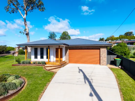 22 Rawlinson Street, Bega, NSW 2550