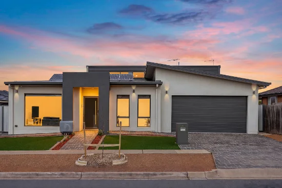 22 Ruth Bedford Street, Franklin, ACT 2913