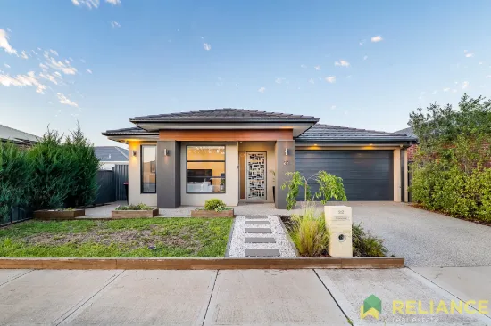 22 Sandygate Circuit, Strathtulloh, Vic 3338
