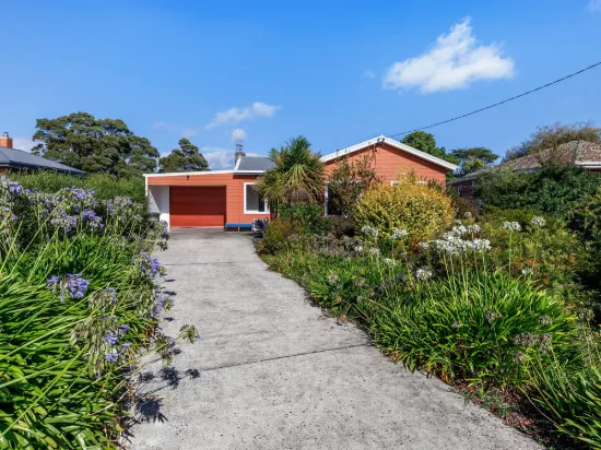 22 Saunders Street, Wynyard, Tas 7325