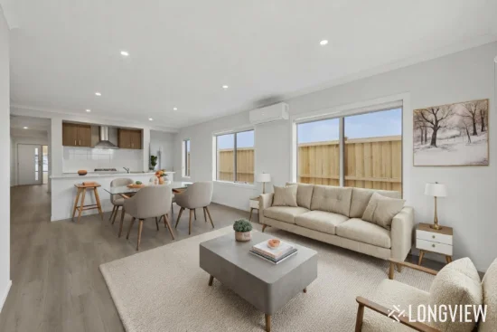 22 Shearwater Boulevard, Clyde North, Vic 3978