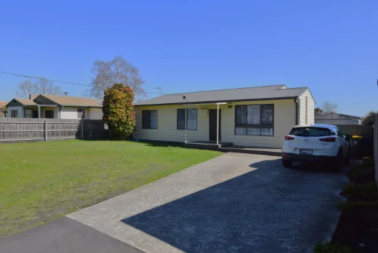 22 Southwell Ave, Newborough, Vic 3825