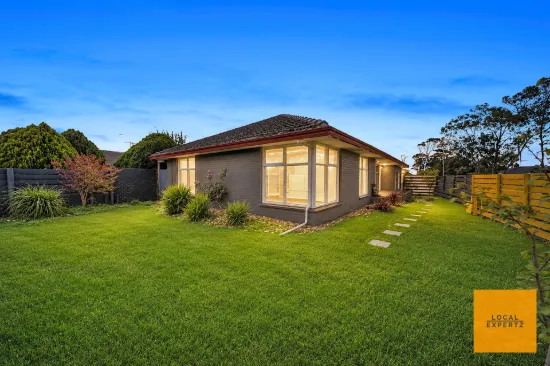 22 Station Road, Melton South, Vic 3338