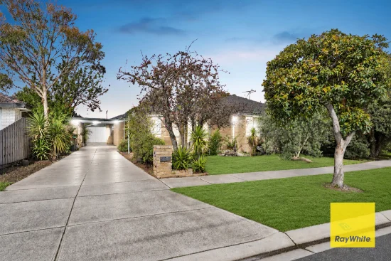 22 Strathmore Crescent, Hoppers Crossing, Vic 3029