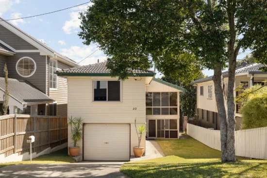 22 The Promenade, Camp Hill, Qld 4152