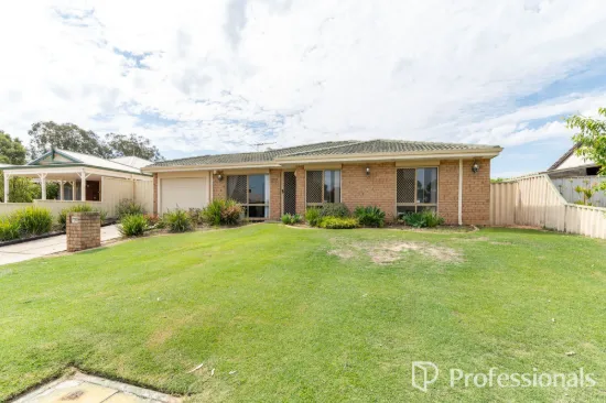 22 Uluru Gardens, Ballajura, WA 6066