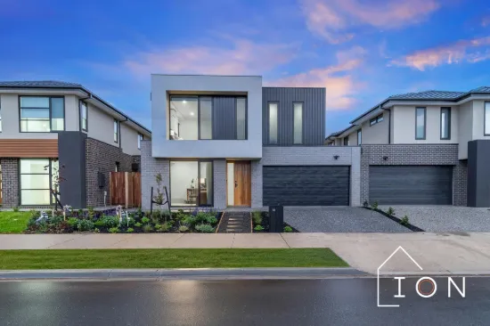 22 Webster Street, Clyde North, Vic 3978
