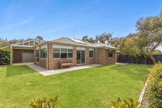22 Whitecliff Way, Armstrong Creek, Vic 3217
