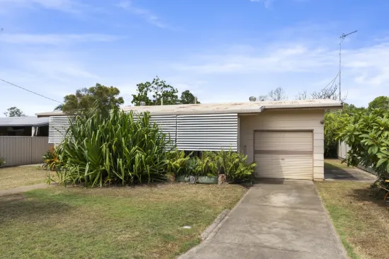 22 William Street, Urangan, Qld 4655