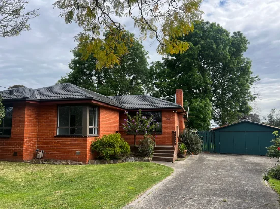 22 Woodmason Rd, Boronia, Vic 3155 - For Rent