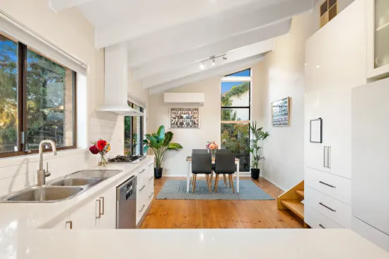 220 Bugden Avenue, Fadden, ACT 2904