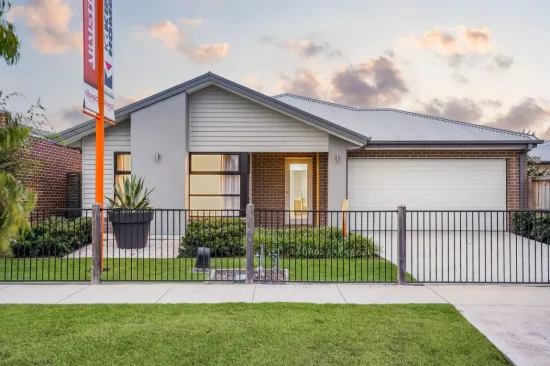 220 Sovereign Drive, Mount Duneed, Vic 3217