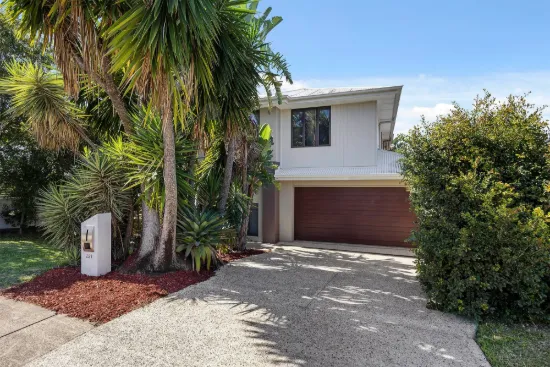 221 Ridley Road, Bridgeman Downs QLD 4035-Image