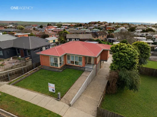222 Best Street, Devonport, Tas 7310