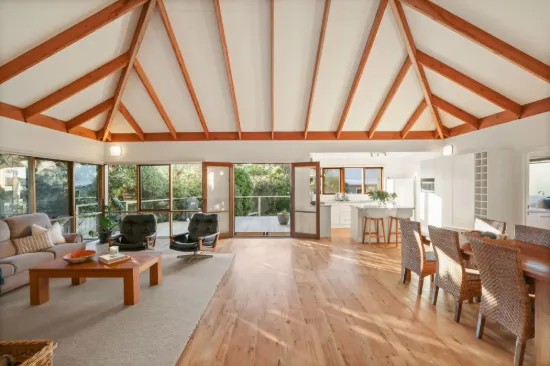 222 The Esplanade, Surf Beach, Vic 3922