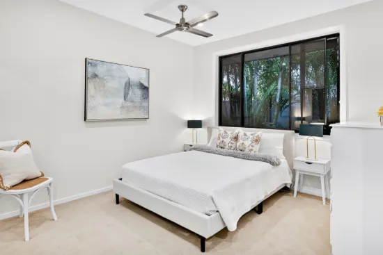 2226 Glengallon Way, Hope Island, Qld 4212-Image
