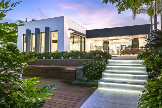 2226 Glengallon Way, Hope Island, Qld 4212-Image