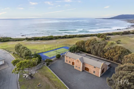 22352 Tasman Highway, Falmouth, Tas 7215-Image