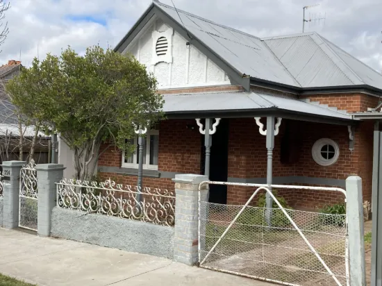 224 William Street, Bathurst, NSW 2795