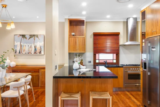 225 Swann Road, Taringa, Qld 4068-Image