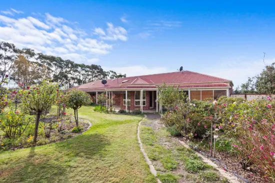 226 Wilsons Road, Haddon, Vic 3351