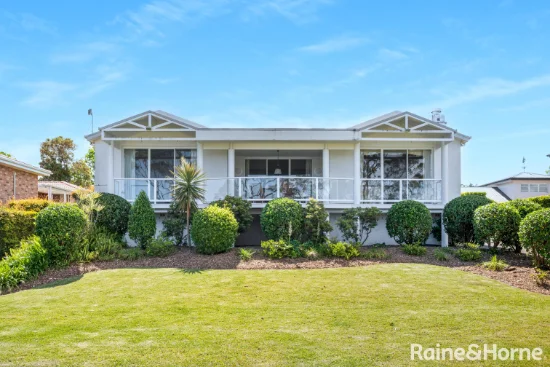 228 Yurunga Drive, North Nowra, NSW 2541