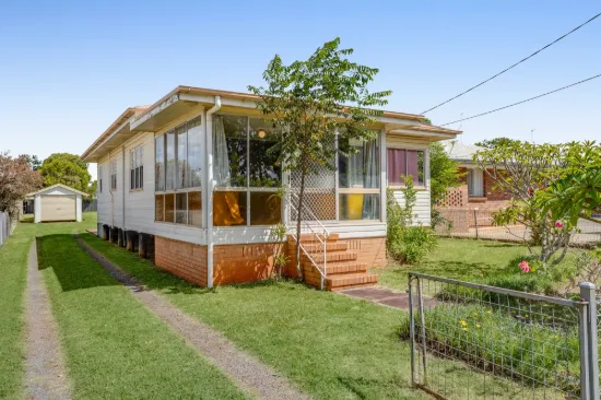 22a Warwick Street, Harristown, Qld 4350