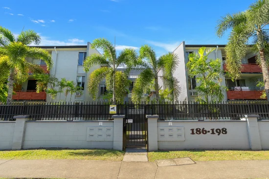 23/186-198 Lake St, Cairns North, Qld 4870