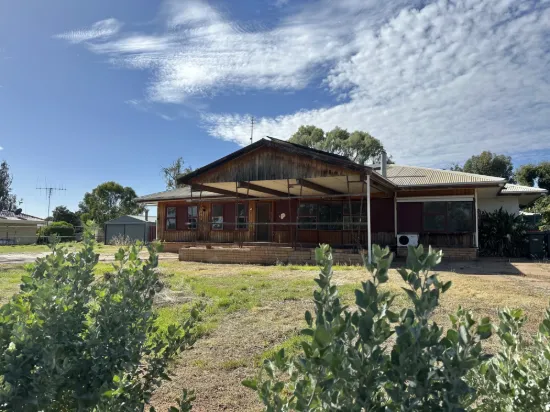 23 Angas Terrace, Wilmington, SA 5485