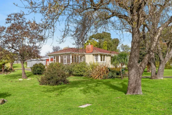 23 Beach Road, Snug, Tas 7054