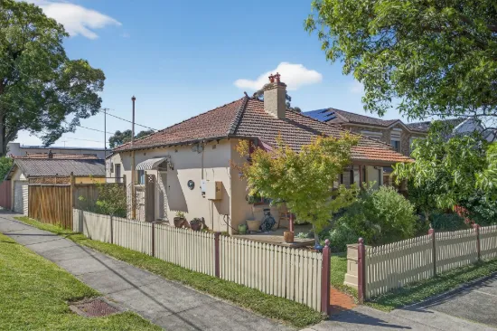 23 Benaroon Road, Belmore, NSW 2192