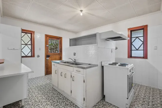 23 Bergin Street, Booval QLD 4304-Image