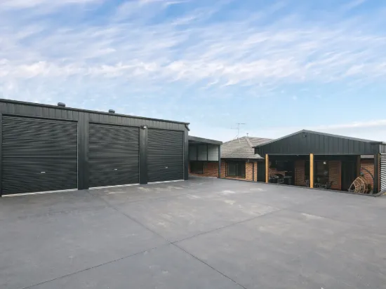23 Bladen Street, Warragul, Vic 3820