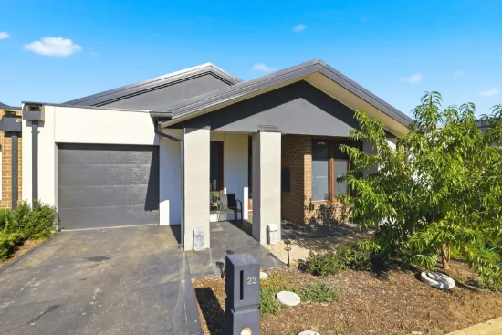 23 Blossom Drive, Maddingley, Vic 3340
