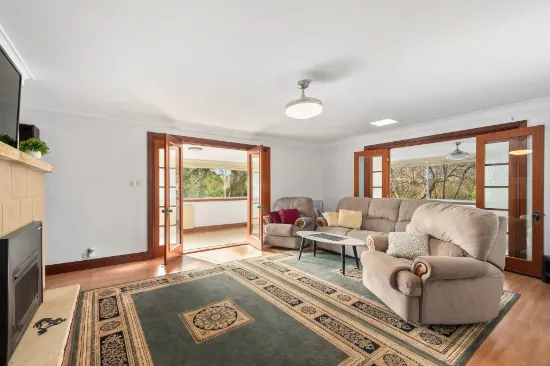 23 Bong Bong Road, Mittagong, NSW 2575