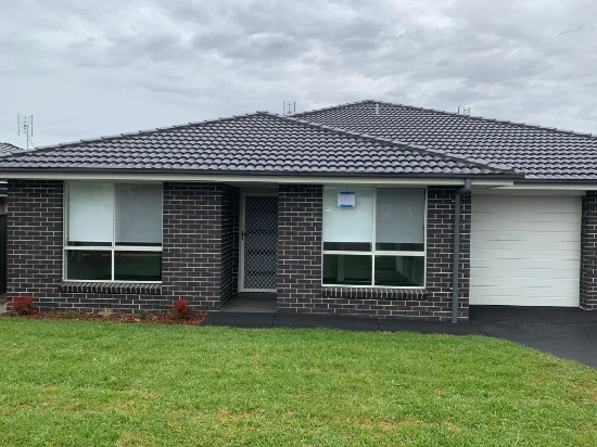23 Bradman Dr, Woongarrah, NSW 2259